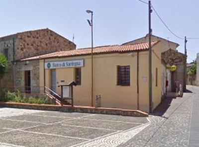 No a sa serrada de is filialis de su Bancu de Sardigna, puru s&rsquo;Unioni de is Comunus de sa Marmilla pesant sa boxi
