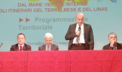 S'Amministratzioni presentat a is tzitadinus is progetus de fai in su territ&oacute;riu de G&ugrave;spini in su cuntestu de su Progetu de Svilupu Territoriali (PIT).